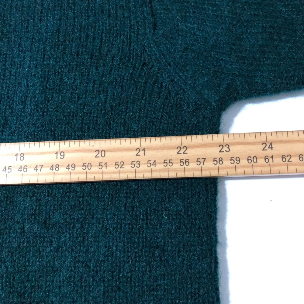 J crew mens green wool crewneck pullover sweater L preppy classic minimalist